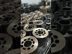 المضخات الهيدروليكية وصناديق التروس